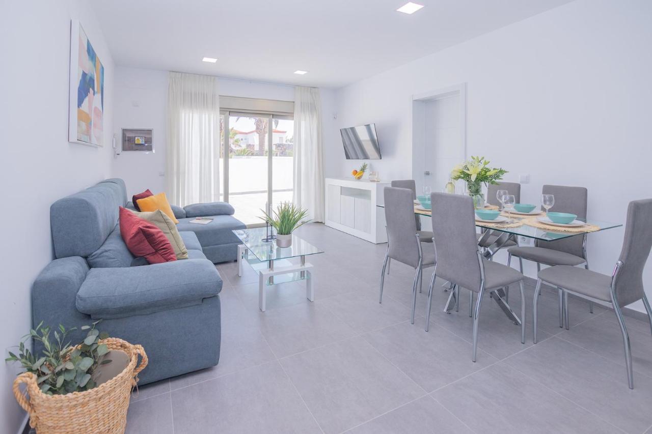 Apartment Family 1 Beachfront Corralejo By Holidays Home Exterior foto